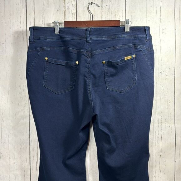 Iman Global Chic Womens Plus 360 Slim Boot Cut Dark Blue Denim Streetwear Jeans - Picture 7 of 16